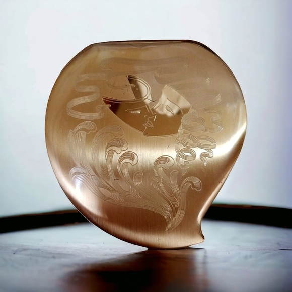 Vintage Elgin American Made in U.S.A. Goldtone Mirrored Powder Purse Compact - Picture 4 of 16